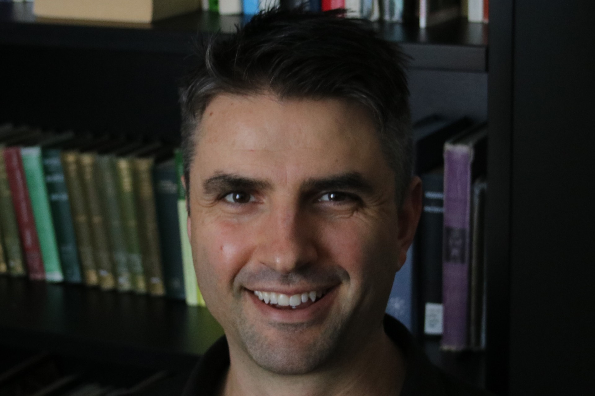 Photo of Neil Van Leeuwen